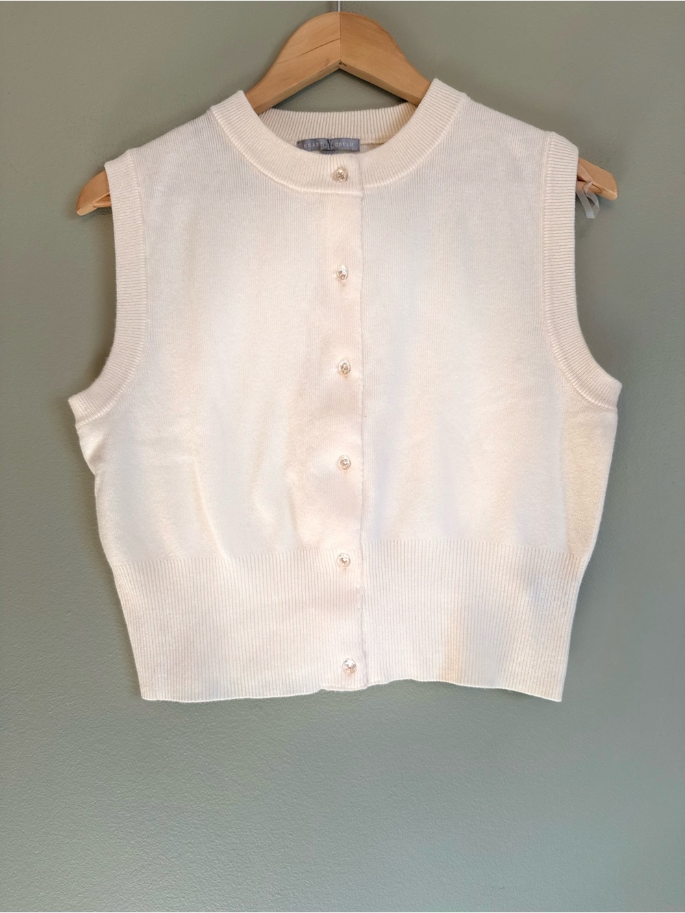 HEART N CRUSH Ivory Sleeveless Knit Sweater Vest | Size L